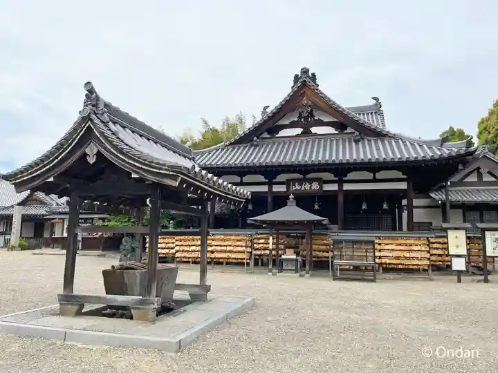 安倍文殊院 の本殿・本堂