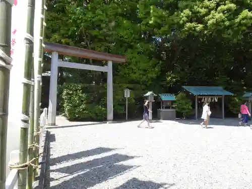 猿田彦神社の鳥居