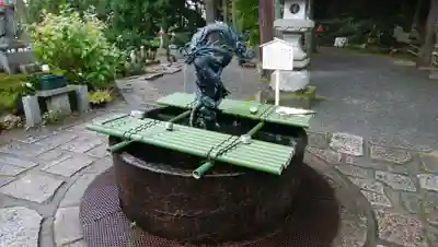 成相寺の手水舎