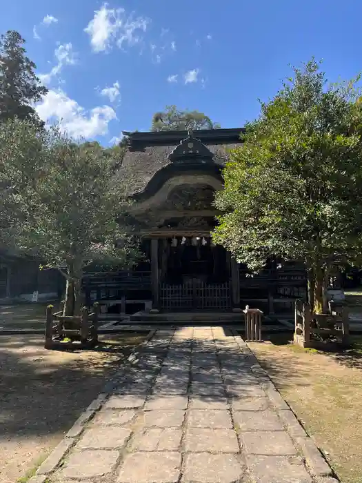 富田八幡宮の本殿