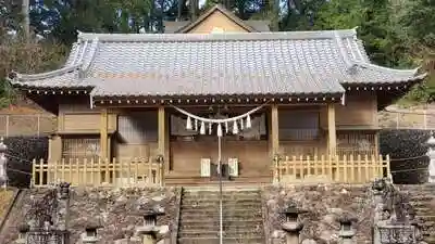 籰繰神社の本殿