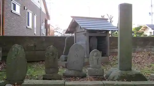 稲荷神社の末社