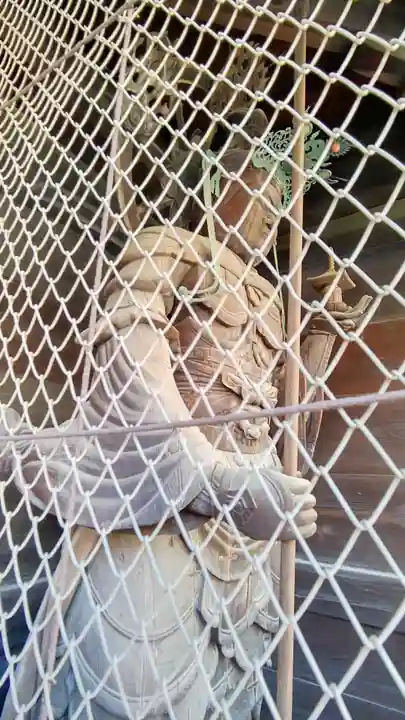 檀王法林寺(栴檀王院無上法林寺)の像