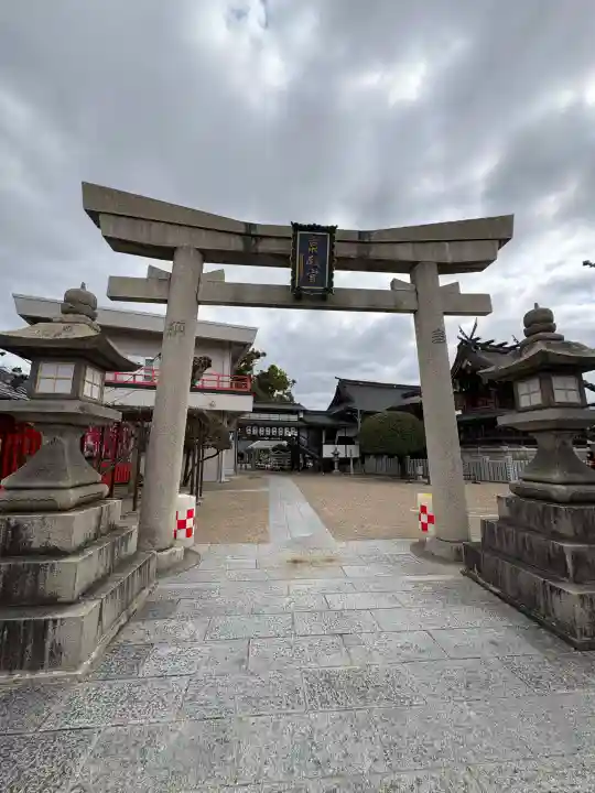 泉殿宮の{uncategorized: "未分類", other: "その他", undefined: "問題あり", building: "その他建物", grave: "お墓", sacred_gate: "鳥居", guardian: "狛犬", statue: "像", buddha: "仏像", history: "歴史", nature: "自然", garden: "庭園", animal: "動物", pagoda: "塔", temizu: "手水舎", mountain_gate: "山門・神門", sanctuary: "本殿・本堂", subordinate: "末社・摂社", art: "芸術", scenery: "景色", jizo: "地蔵", ema: "絵馬", goshuin: "御朱印", omikuji: "おみくじ", items: "授与品その他", amulet: "お守り", goshuincho: "御朱印帳", eats: "食事", festival: "お祭り", votive_dance: "神楽", shichigosan: "七五三参", wedding: "結婚式", experience: "体験その他", initially: "初詣", around: "周辺", anti_infection: "感染症対策"}