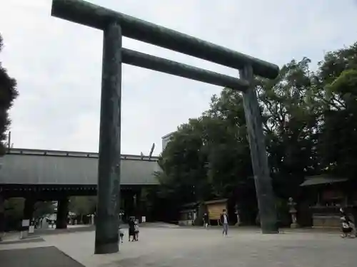 靖國神社の鳥居