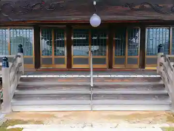 西光寺の本殿・本堂