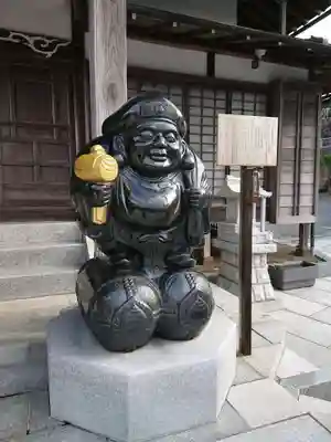 妙典寺の像