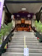 烏森神社の本殿