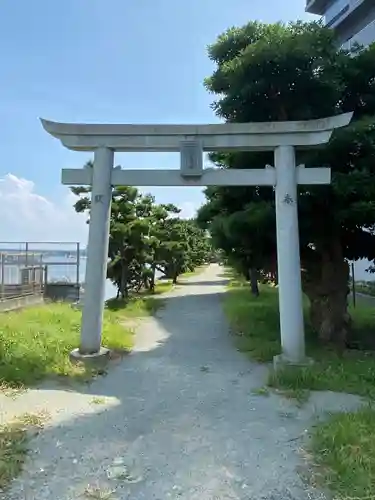 琵琶島神社の鳥居