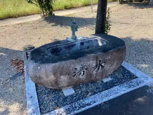 八幡神社の手水舎