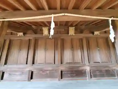 金鑚神社の末社・摂社