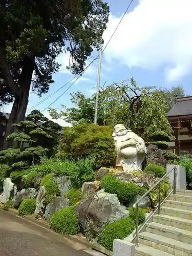 長福寺の像