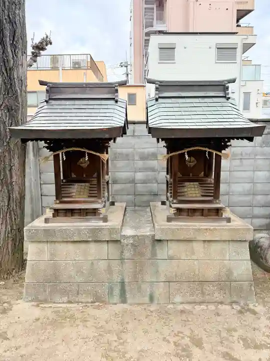 みなと八幡神社の{uncategorized: "未分類", other: "その他", undefined: "問題あり", building: "その他建物", grave: "お墓", sacred_gate: "鳥居", guardian: "狛犬", statue: "像", buddha: "仏像", history: "歴史", nature: "自然", garden: "庭園", animal: "動物", pagoda: "塔", temizu: "手水舎", mountain_gate: "山門・神門", sanctuary: "本殿・本堂", subordinate: "末社・摂社", art: "芸術", scenery: "景色", jizo: "地蔵", ema: "絵馬", goshuin: "御朱印", omikuji: "おみくじ", items: "授与品その他", amulet: "お守り", goshuincho: "御朱印帳", eats: "食事", festival: "お祭り", votive_dance: "神楽", shichigosan: "七五三参", wedding: "結婚式", experience: "体験その他", initially: "初詣", around: "周辺", anti_infection: "感染症対策"}
