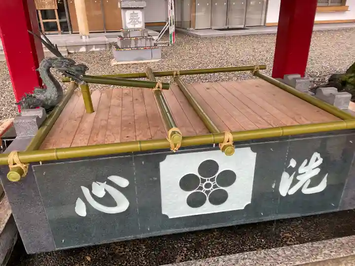 上野天満宮の手水舎