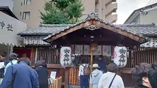 御金神社の本殿