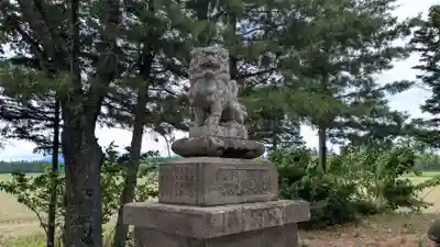 出雲神社の狛犬