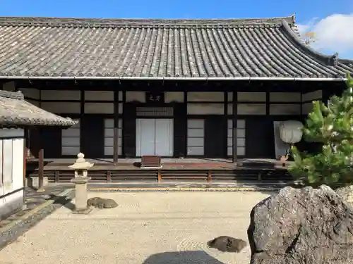 海会寺の本殿・本堂