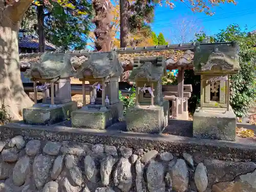 今城青坂稲実池上神社の末社・摂社