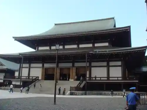 成田山新勝寺の本殿・本堂