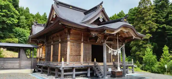 葉山神社の本殿・本堂
