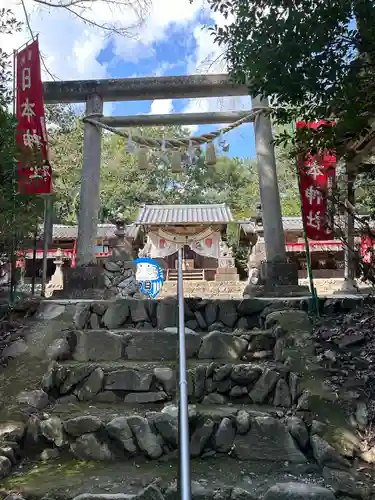 日本神社の鳥居