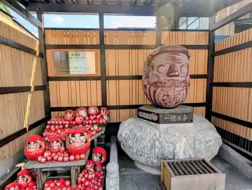 少林寺の{uncategorized: "未分類", other: "その他", undefined: "問題あり", building: "その他建物", grave: "お墓", sacred_gate: "鳥居", guardian: "狛犬", statue: "像", buddha: "仏像", history: "歴史", nature: "自然", garden: "庭園", animal: "動物", pagoda: "塔", temizu: "手水舎", mountain_gate: "山門・神門", sanctuary: "本殿・本堂", subordinate: "末社・摂社", art: "芸術", scenery: "景色", jizo: "地蔵", ema: "絵馬", goshuin: "御朱印", omikuji: "おみくじ", items: "授与品その他", amulet: "お守り", goshuincho: "御朱印帳", eats: "食事", festival: "お祭り", votive_dance: "神楽", shichigosan: "七五三参", wedding: "結婚式", experience: "体験その他", initially: "初詣", around: "周辺", anti_infection: "感染症対策"}