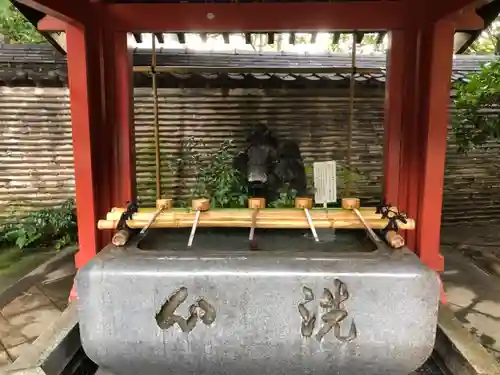待乳山聖天（本龍院）の手水舎