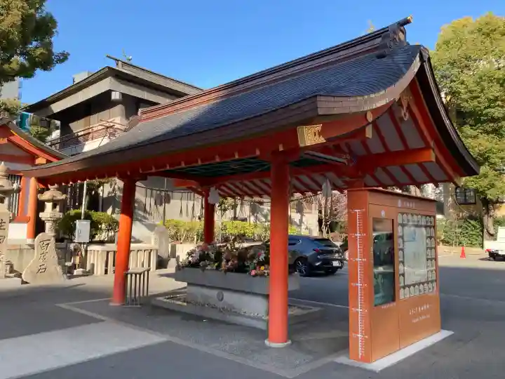 生田神社の{uncategorized: "未分類", other: "その他", undefined: "問題あり", building: "その他建物", grave: "お墓", sacred_gate: "鳥居", guardian: "狛犬", statue: "像", buddha: "仏像", history: "歴史", nature: "自然", garden: "庭園", animal: "動物", pagoda: "塔", temizu: "手水舎", mountain_gate: "山門・神門", sanctuary: "本殿・本堂", subordinate: "末社・摂社", art: "芸術", scenery: "景色", jizo: "地蔵", ema: "絵馬", goshuin: "御朱印", omikuji: "おみくじ", items: "授与品その他", amulet: "お守り", goshuincho: "御朱印帳", eats: "食事", festival: "お祭り", votive_dance: "神楽", shichigosan: "七五三参", wedding: "結婚式", experience: "体験その他", initially: "初詣", around: "周辺", anti_infection: "感染症対策"}