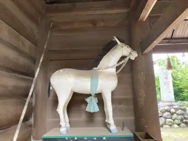 伊豫岡八幡神社の狛犬