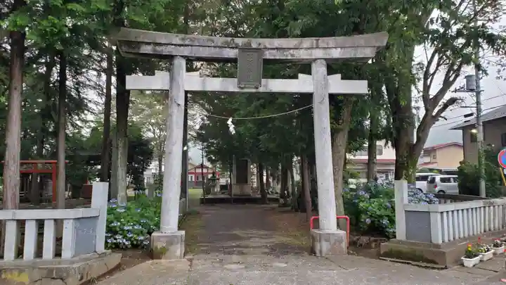 冨士淺間神社(富士吉田市向原)の鳥居