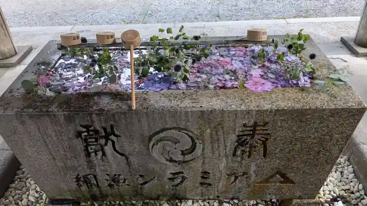 函館八幡宮の手水舎