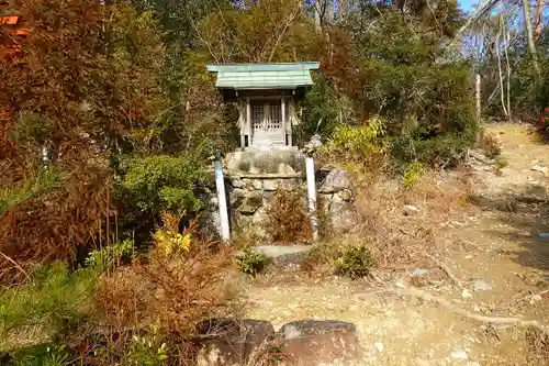 中山寺奥之院の本殿