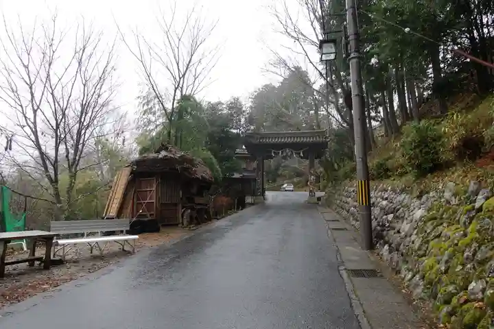 金峯山寺の山門・神門