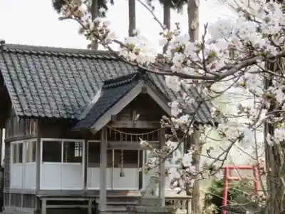 四ケ所神社の本殿・本堂