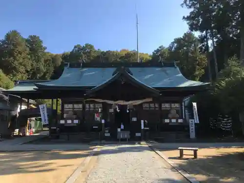 安仁神社の本殿