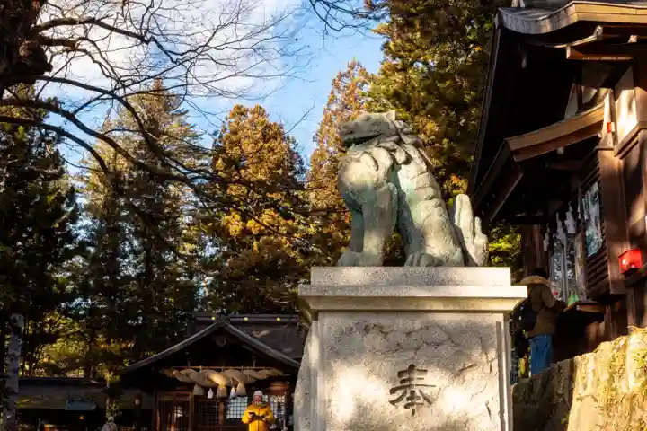 諏訪大社下社春宮(長野県)