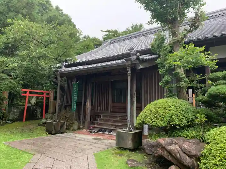 宗真寺の本殿・本堂