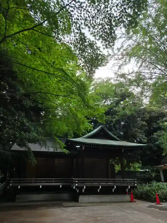 渋谷氷川神社の{uncategorized: "未分類", other: "その他", undefined: "問題あり", building: "その他建物", grave: "お墓", sacred_gate: "鳥居", guardian: "狛犬", statue: "像", buddha: "仏像", history: "歴史", nature: "自然", garden: "庭園", animal: "動物", pagoda: "塔", temizu: "手水舎", mountain_gate: "山門・神門", sanctuary: "本殿・本堂", subordinate: "末社・摂社", art: "芸術", scenery: "景色", jizo: "地蔵", ema: "絵馬", goshuin: "御朱印", omikuji: "おみくじ", items: "授与品その他", amulet: "お守り", goshuincho: "御朱印帳", eats: "食事", festival: "お祭り", votive_dance: "神楽", shichigosan: "七五三参", wedding: "結婚式", experience: "体験その他", initially: "初詣", around: "周辺", anti_infection: "感染症対策"}