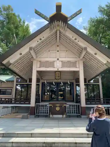 白石神社の本殿・本堂