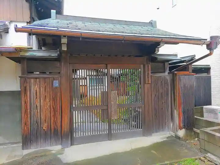 薬師寺の山門・神門