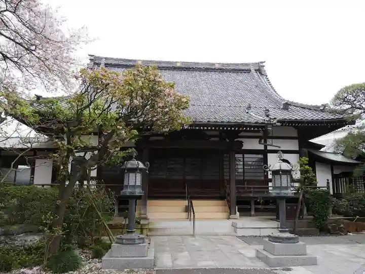 無量寺の本殿・本堂