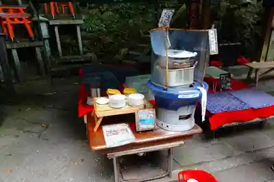 伏見稲荷大社の食事