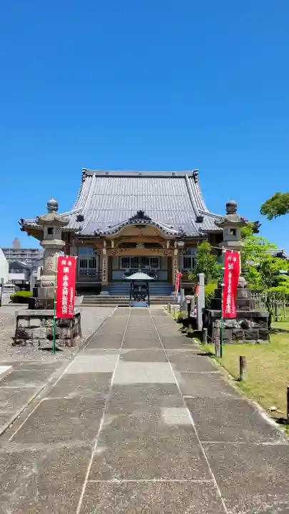 圓鏡寺の{uncategorized: "未分類", other: "その他", undefined: "問題あり", building: "その他建物", grave: "お墓", sacred_gate: "鳥居", guardian: "狛犬", statue: "像", buddha: "仏像", history: "歴史", nature: "自然", garden: "庭園", animal: "動物", pagoda: "塔", temizu: "手水舎", mountain_gate: "山門・神門", sanctuary: "本殿・本堂", subordinate: "末社・摂社", art: "芸術", scenery: "景色", jizo: "地蔵", ema: "絵馬", goshuin: "御朱印", omikuji: "おみくじ", items: "授与品その他", amulet: "お守り", goshuincho: "御朱印帳", eats: "食事", festival: "お祭り", votive_dance: "神楽", shichigosan: "七五三参", wedding: "結婚式", experience: "体験その他", initially: "初詣", around: "周辺", anti_infection: "感染症対策"}
