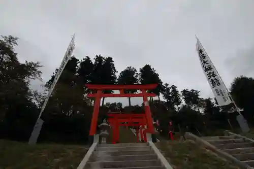 高屋敷稲荷神社の鳥居