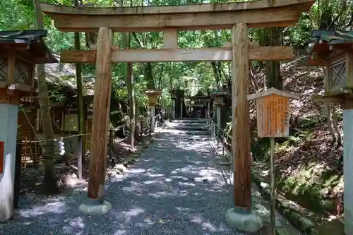 大神神社の鳥居