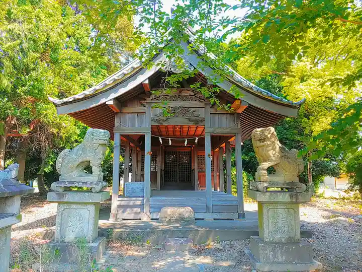 手白神社の本殿・本堂