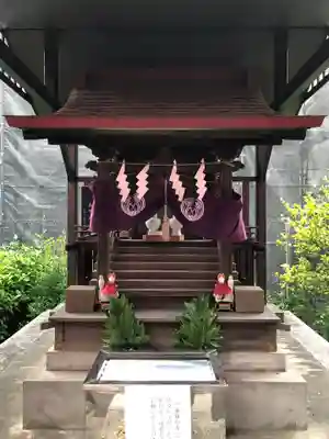穏田神社の末社・摂社