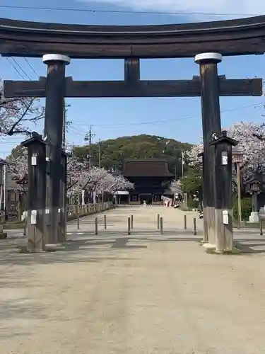 尾張大國霊神社（国府宮）の鳥居