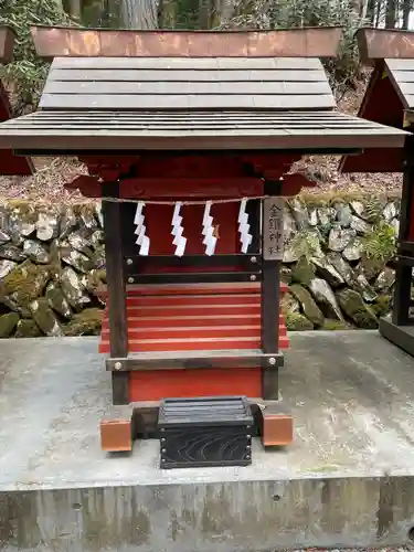 三峯神社の末社