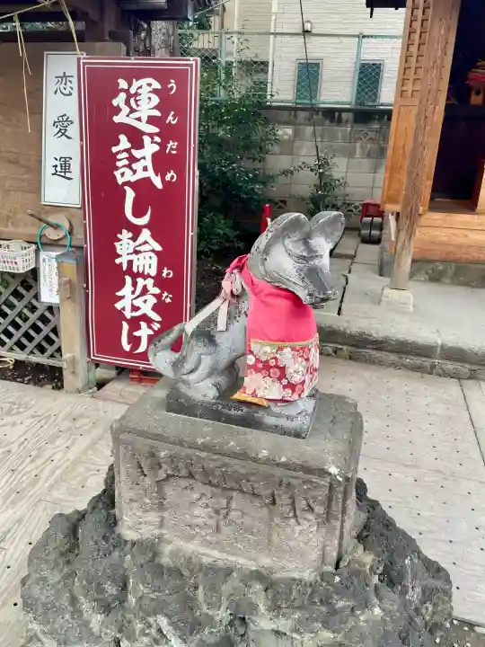 川越熊野神社の{uncategorized: "未分類", other: "その他", undefined: "問題あり", building: "その他建物", grave: "お墓", sacred_gate: "鳥居", guardian: "狛犬", statue: "像", buddha: "仏像", history: "歴史", nature: "自然", garden: "庭園", animal: "動物", pagoda: "塔", temizu: "手水舎", mountain_gate: "山門・神門", sanctuary: "本殿・本堂", subordinate: "末社・摂社", art: "芸術", scenery: "景色", jizo: "地蔵", ema: "絵馬", goshuin: "御朱印", omikuji: "おみくじ", items: "授与品その他", amulet: "お守り", goshuincho: "御朱印帳", eats: "食事", festival: "お祭り", votive_dance: "神楽", shichigosan: "七五三参", wedding: "結婚式", experience: "体験その他", initially: "初詣", around: "周辺", anti_infection: "感染症対策"}